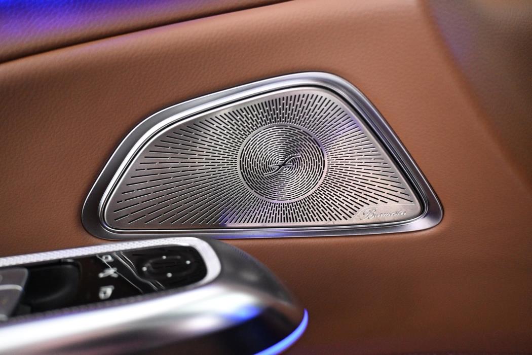 MERCEDES-BENZ E 2025