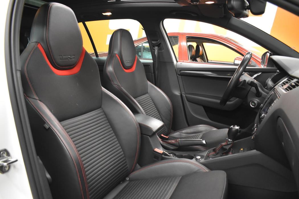 SKODA Octavia 2015