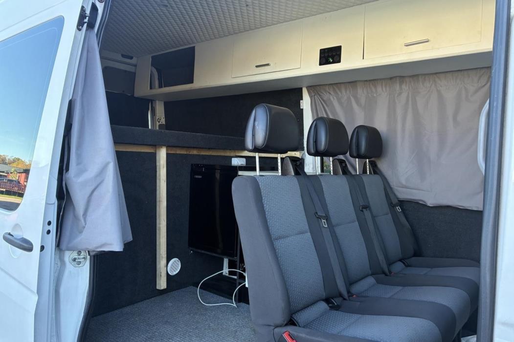 VOLKSWAGEN Crafter 2013