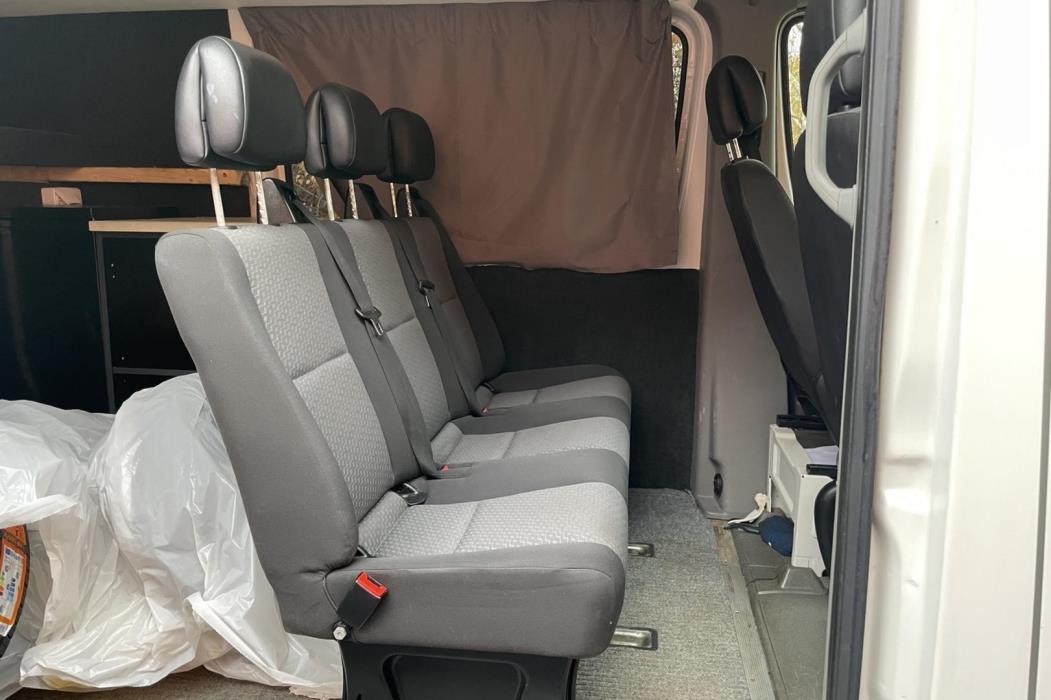 VOLKSWAGEN Crafter 2013