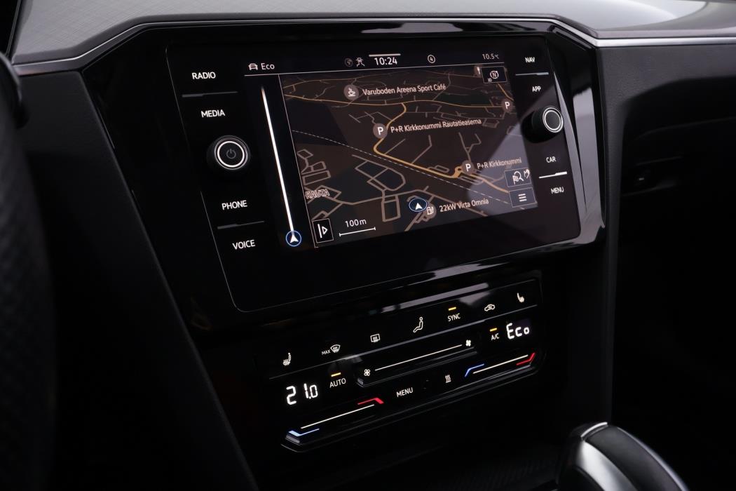 VOLKSWAGEN Passat 2021