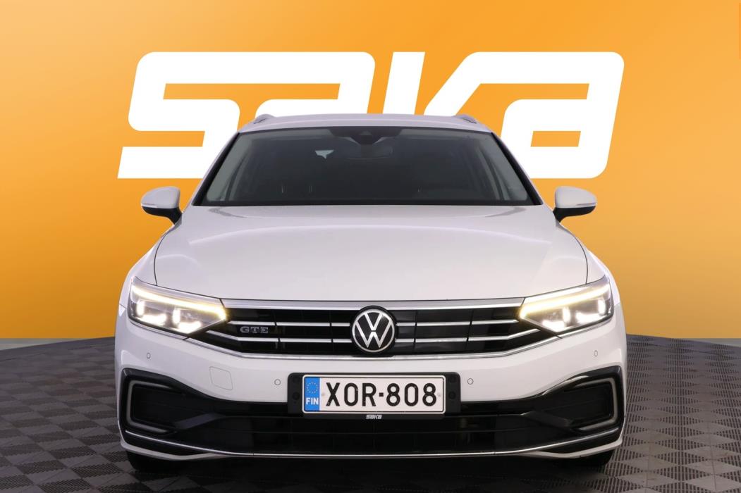 VOLKSWAGEN Passat 2021