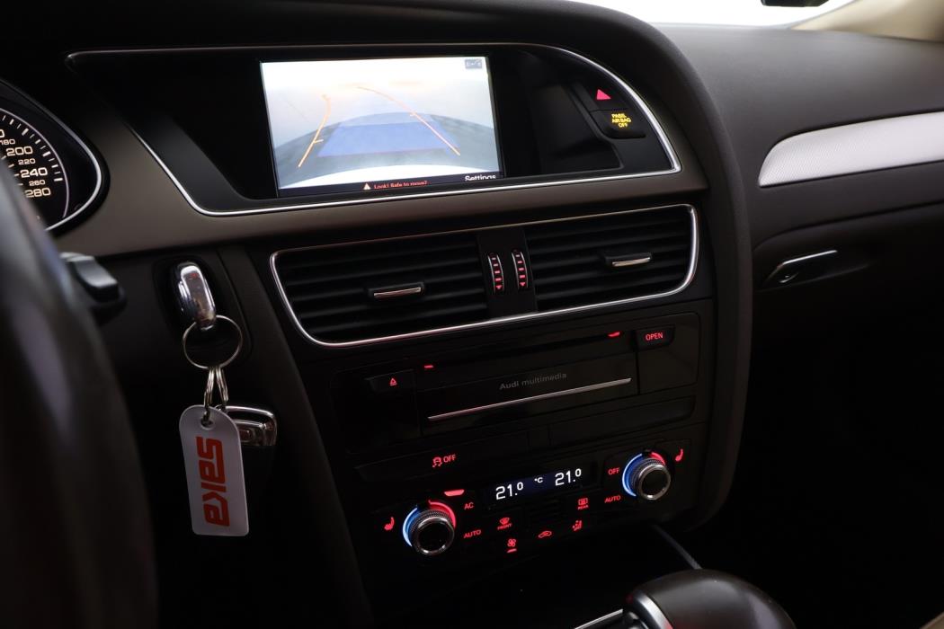 AUDI A4 2013