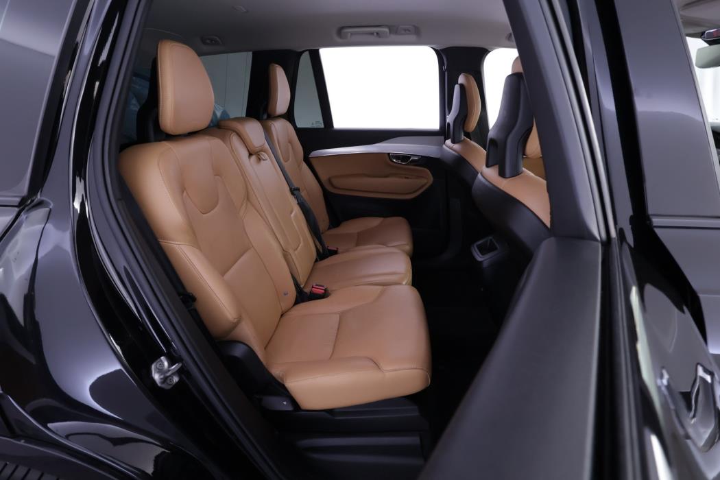 VOLVO XC90 2016