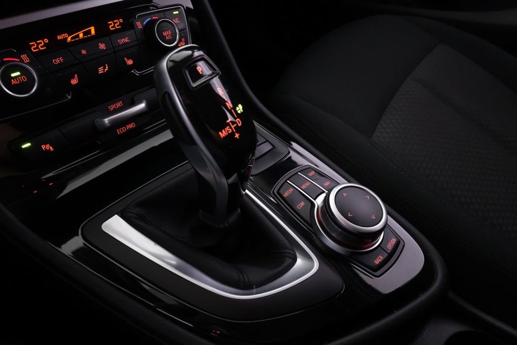 BMW 218 2022