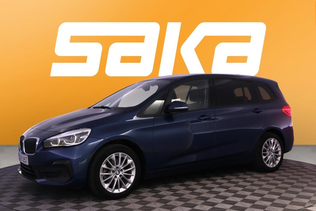 BMW 218 2022