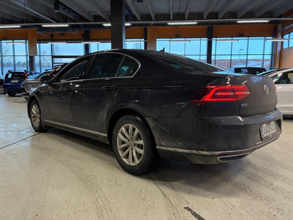 VOLKSWAGEN Passat 2016