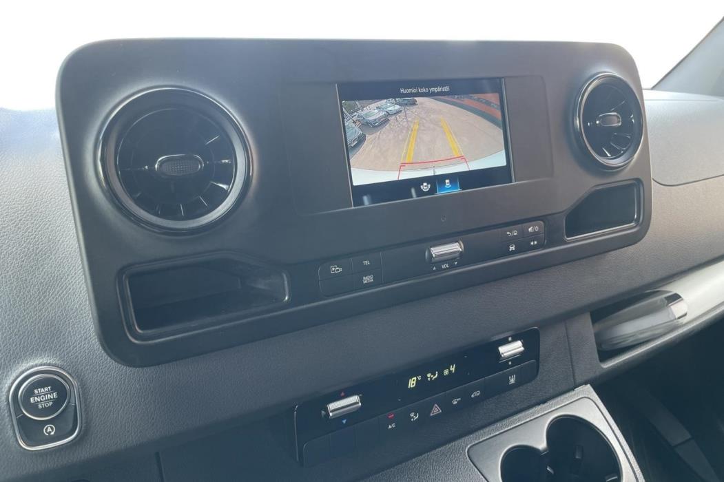 MERCEDES-BENZ Sprinter 2023