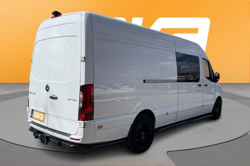 MERCEDES-BENZ Sprinter 2023