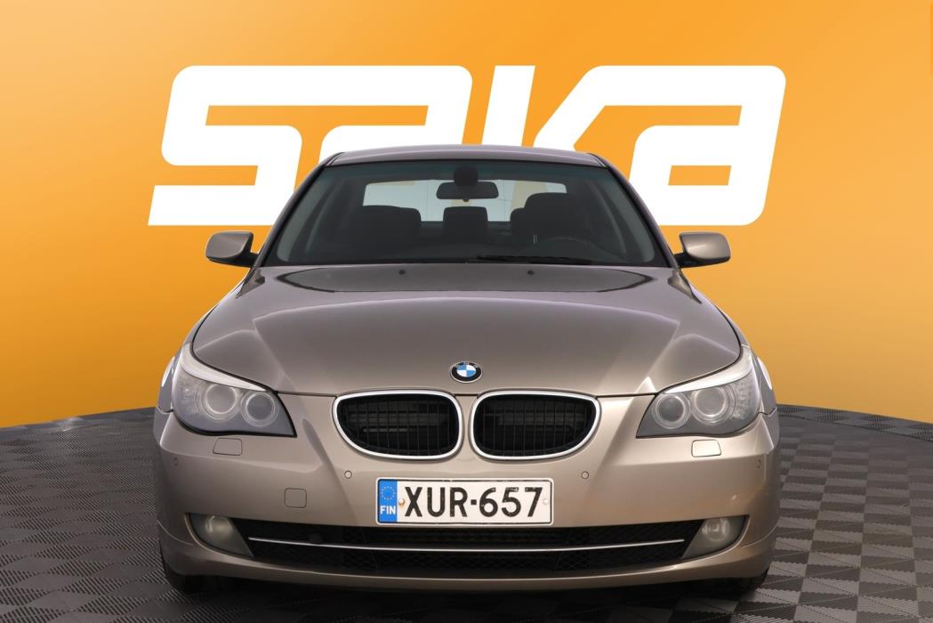 BMW 520 2009