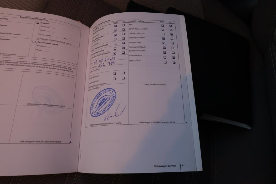 VOLKSWAGEN Jetta 2011