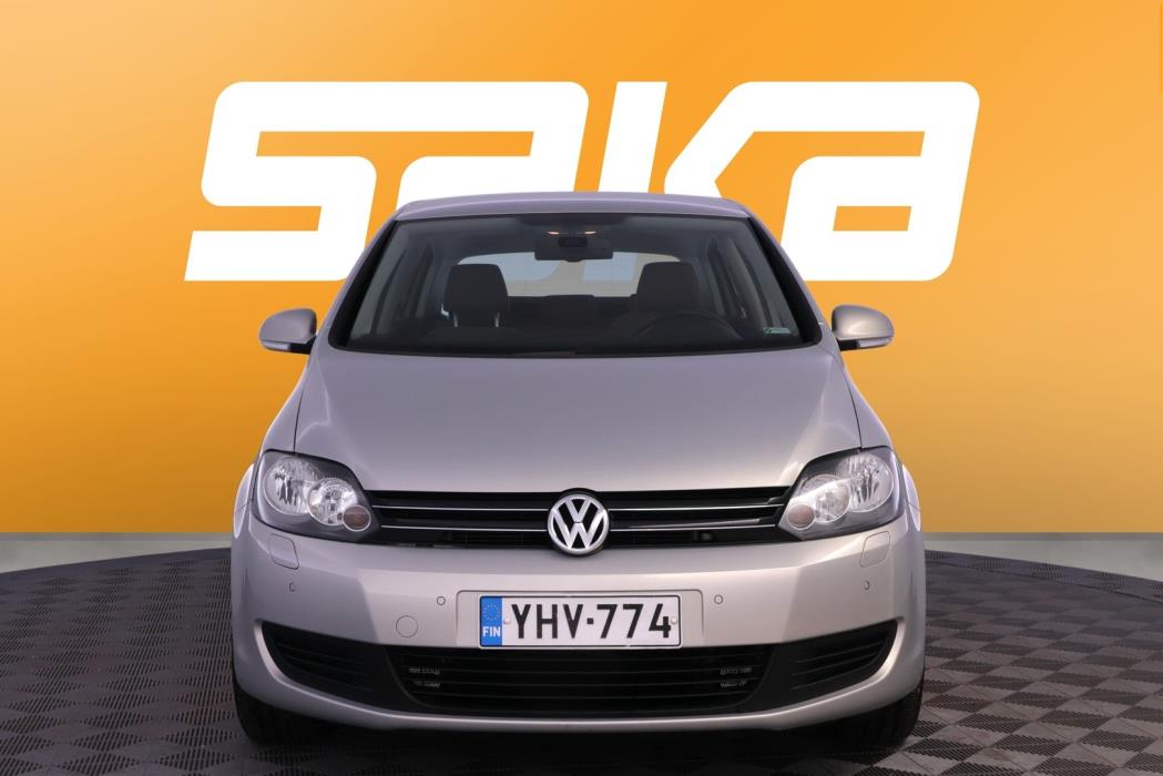 VOLKSWAGEN Golf Plus 2012