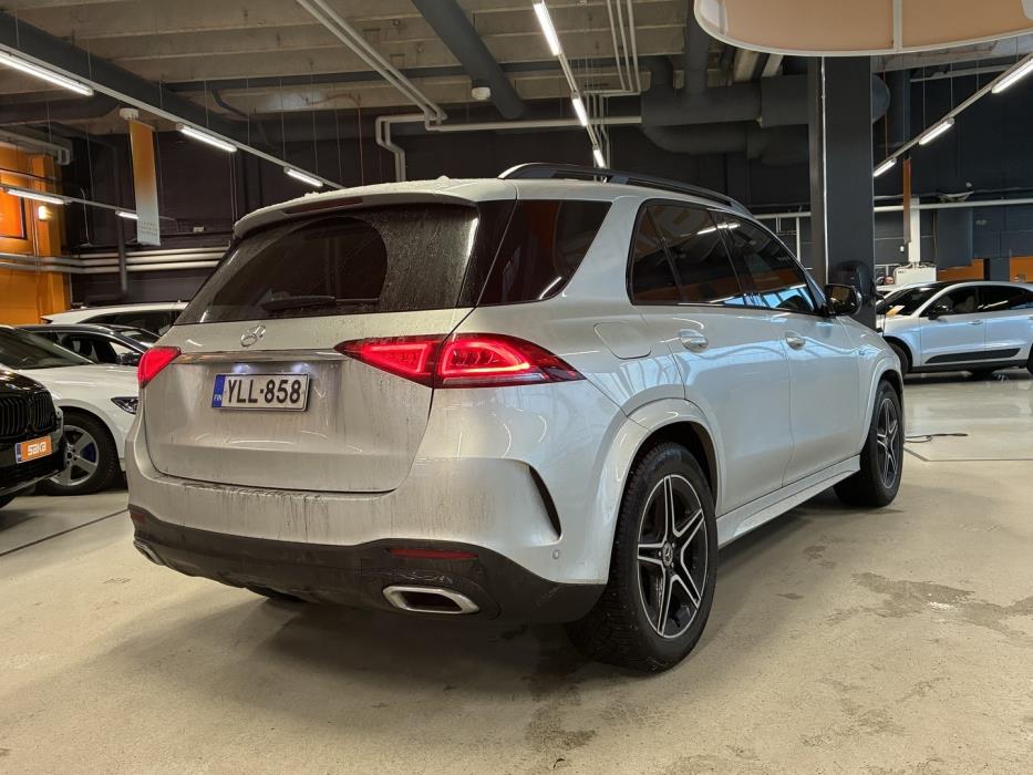 MERCEDES-BENZ GLE 2021