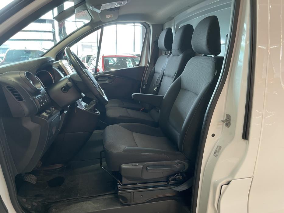 RENAULT Trafic 2022