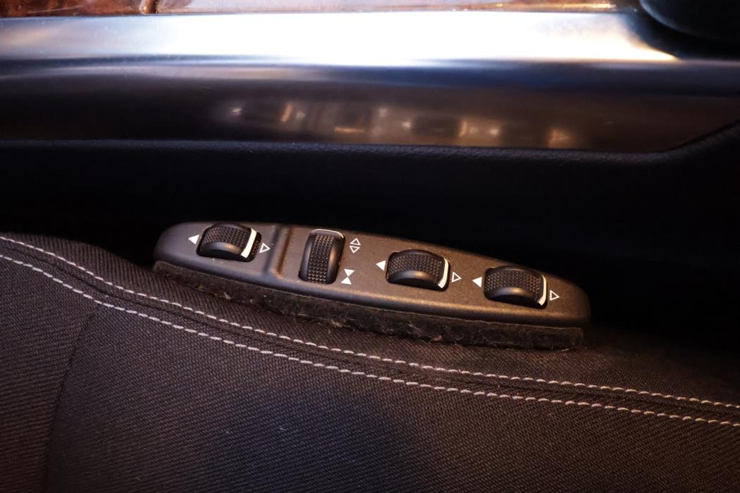 MERCEDES-BENZ E 2013