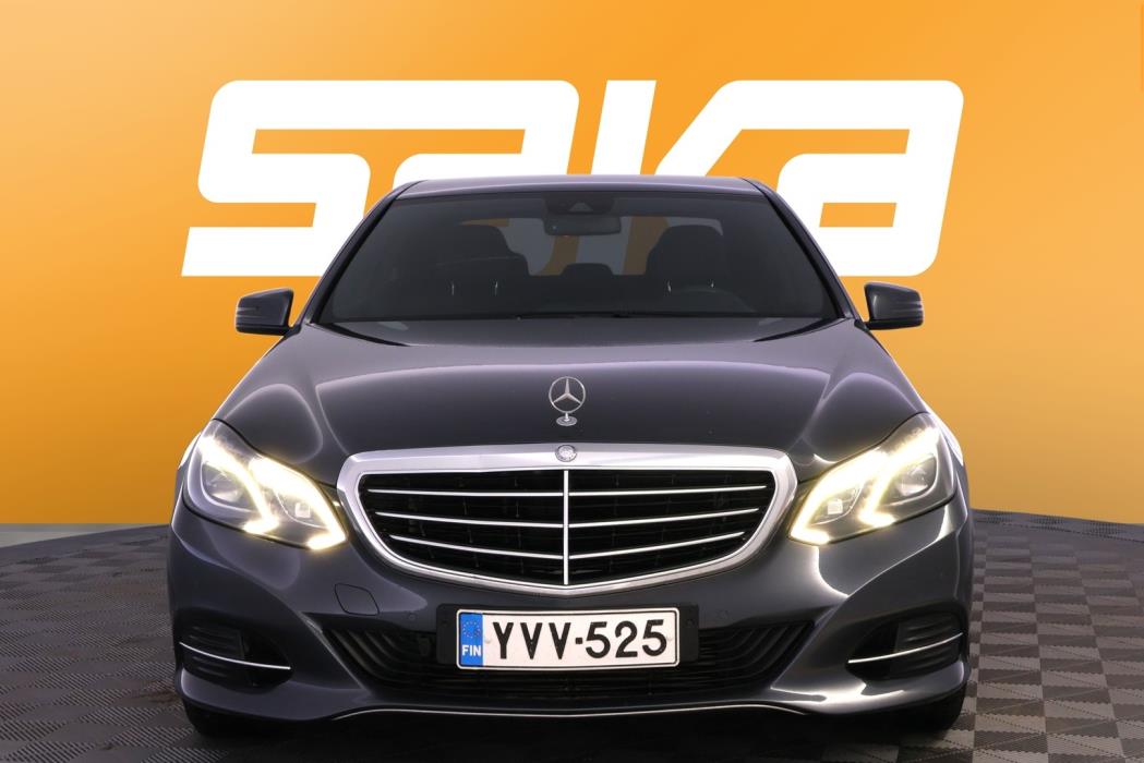 MERCEDES-BENZ E 2013