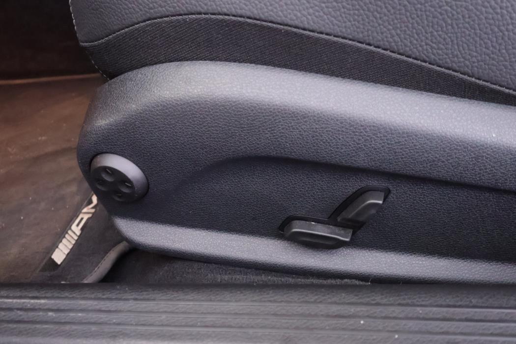 MERCEDES-BENZ C 2020