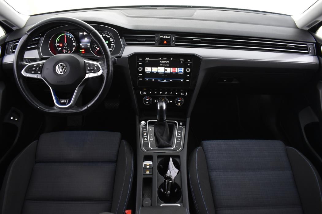VOLKSWAGEN Passat 2020