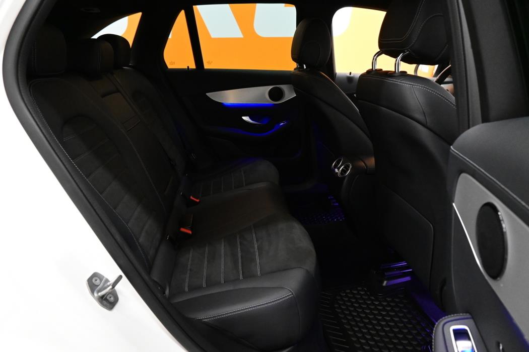 MERCEDES-BENZ GLC 2020