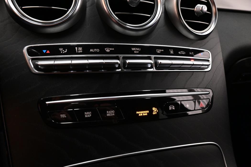 MERCEDES-BENZ GLC 2020