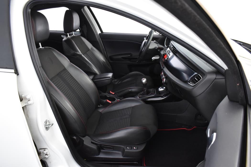 ALFA ROMEO Giulietta 2013