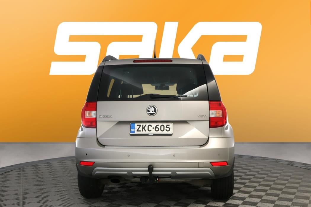 SKODA Yeti 2014