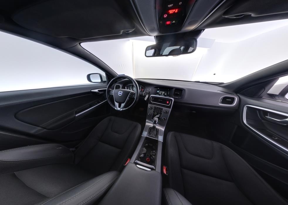 VOLVO V60 2014