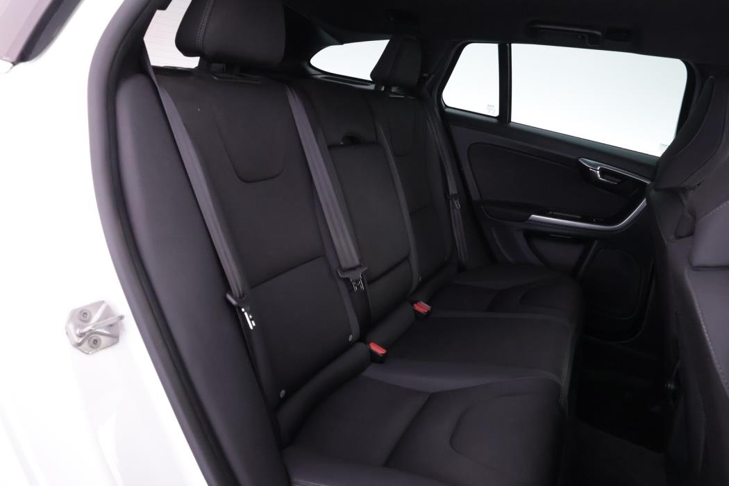 VOLVO V60 2014