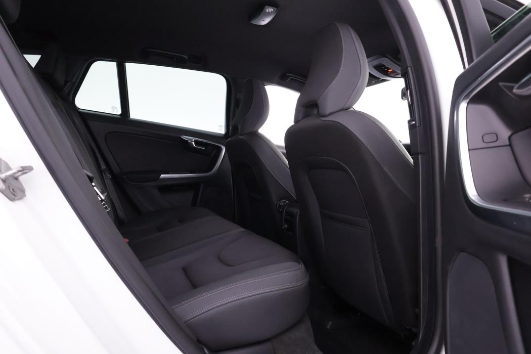 VOLVO V60 2014