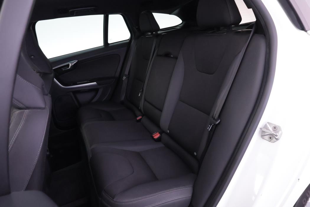 VOLVO V60 2014