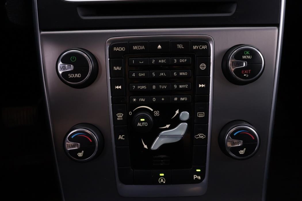VOLVO V60 2014