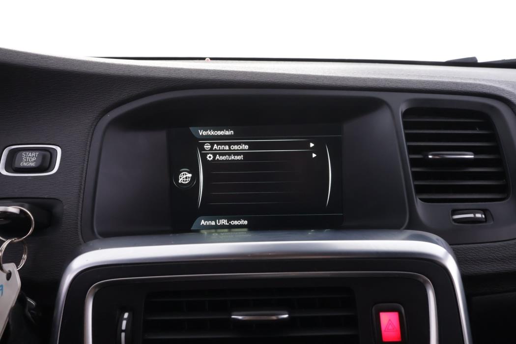VOLVO V60 2014