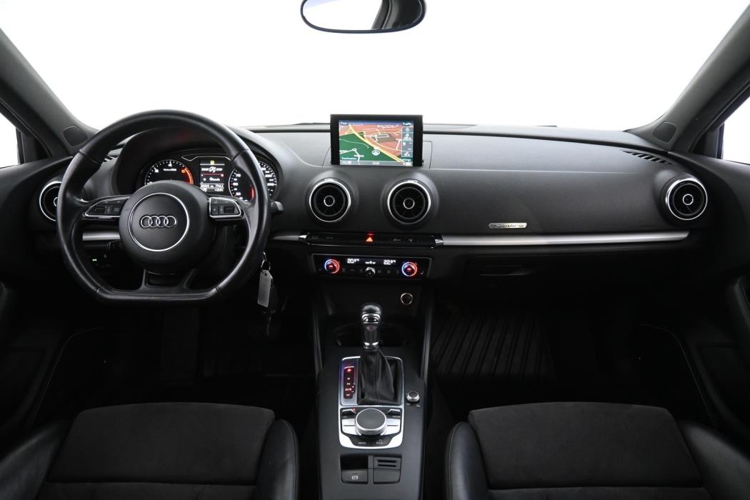 AUDI A3 2014