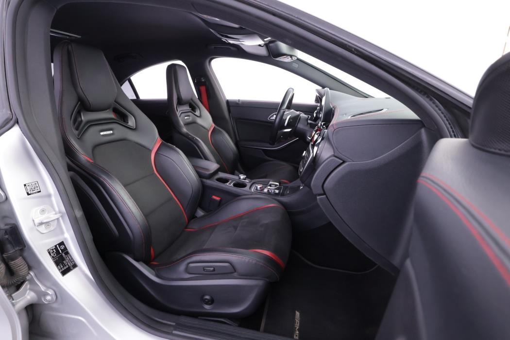 MERCEDES-BENZ CLA 45 AMG 2017