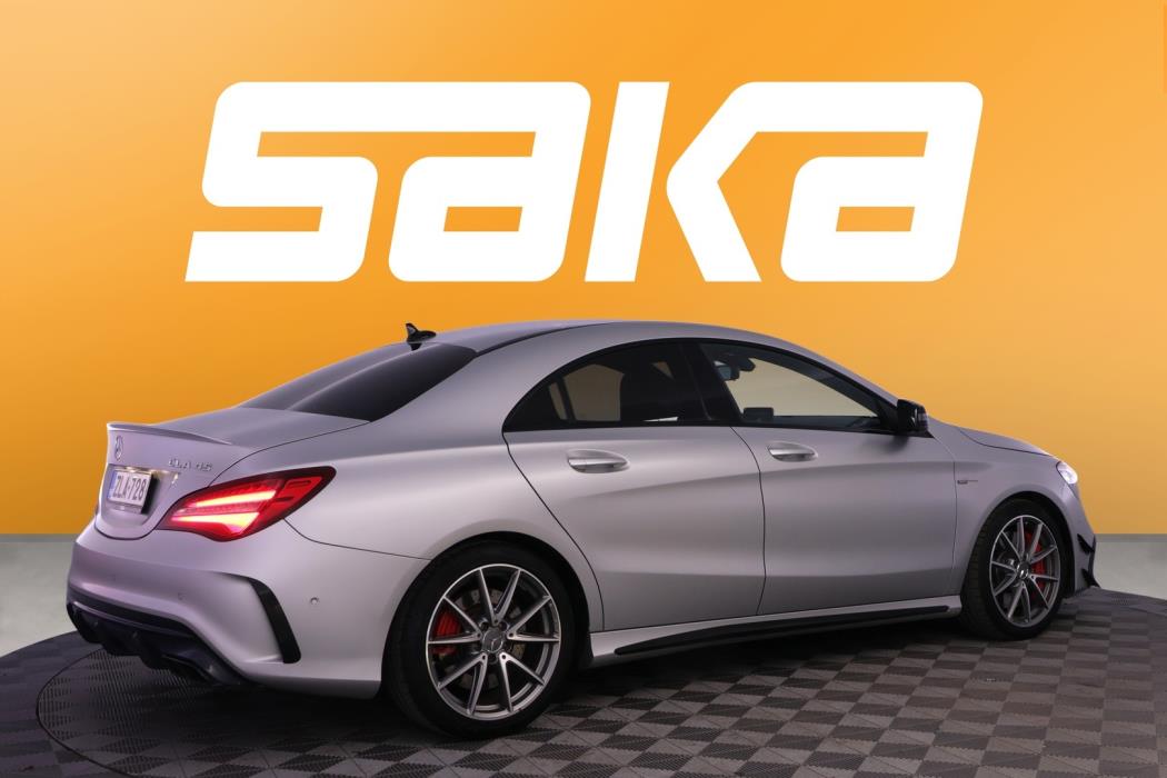 MERCEDES-BENZ CLA 45 AMG 2017