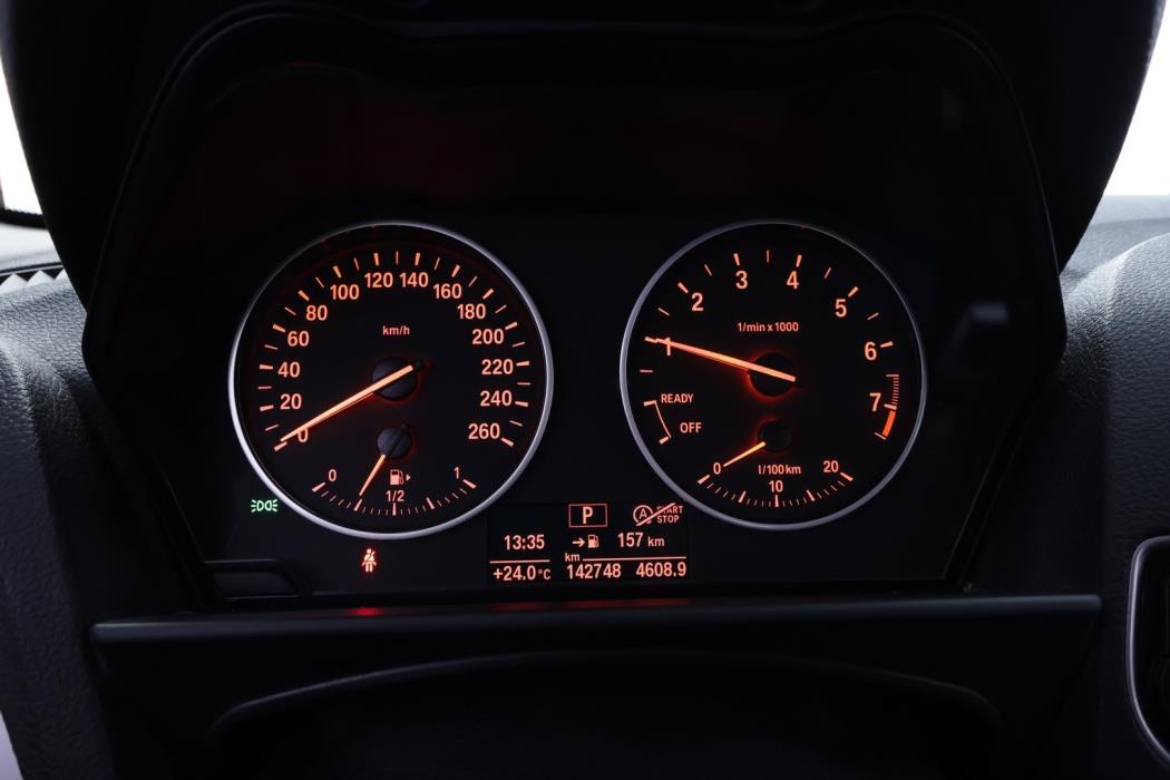 BMW 118 2017