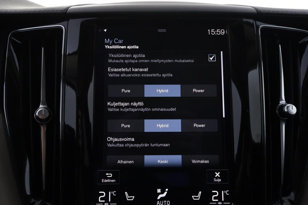 VOLVO XC60 2021