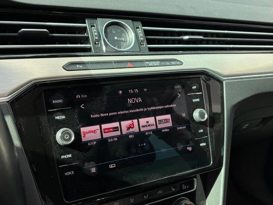 VOLKSWAGEN Passat 2018