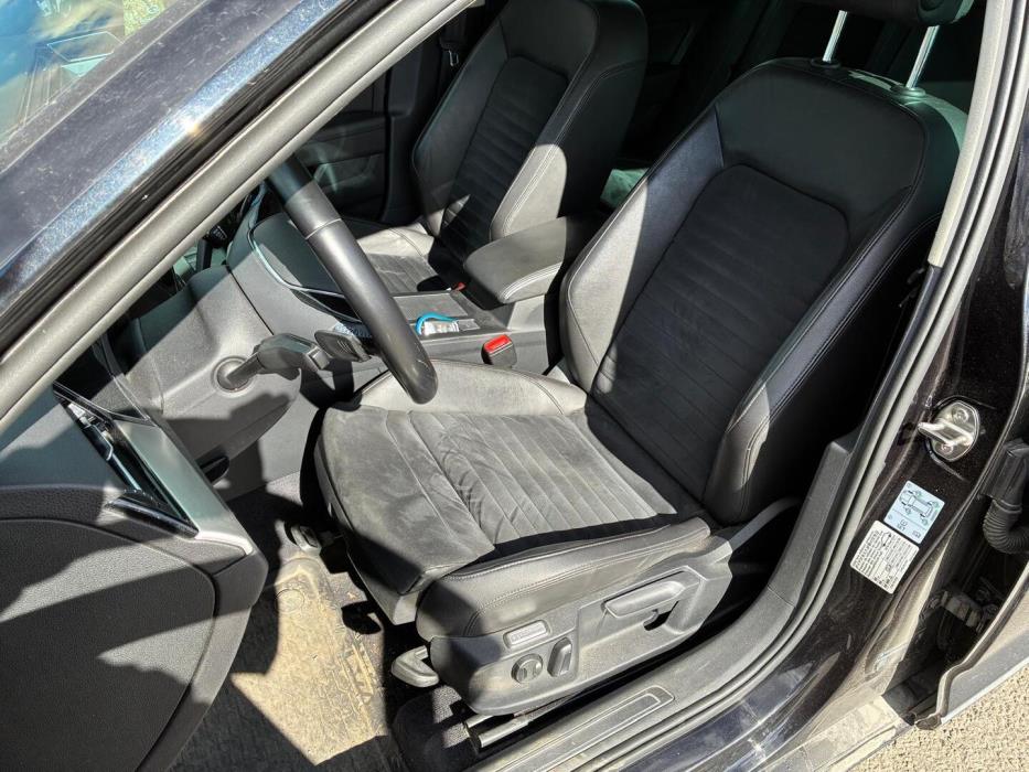 VOLKSWAGEN Passat 2018