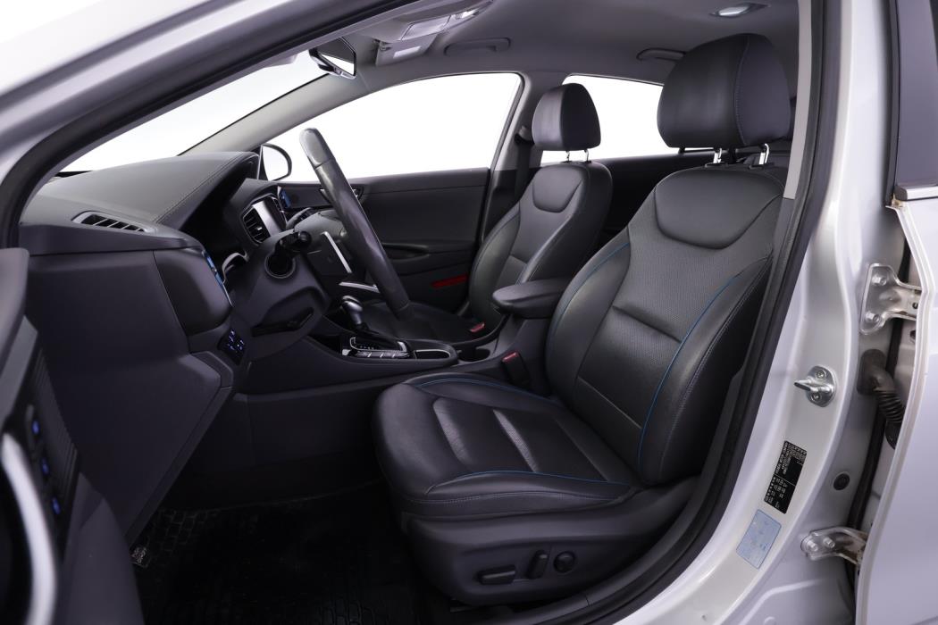 HYUNDAI IONIQ PLUG-IN 2019