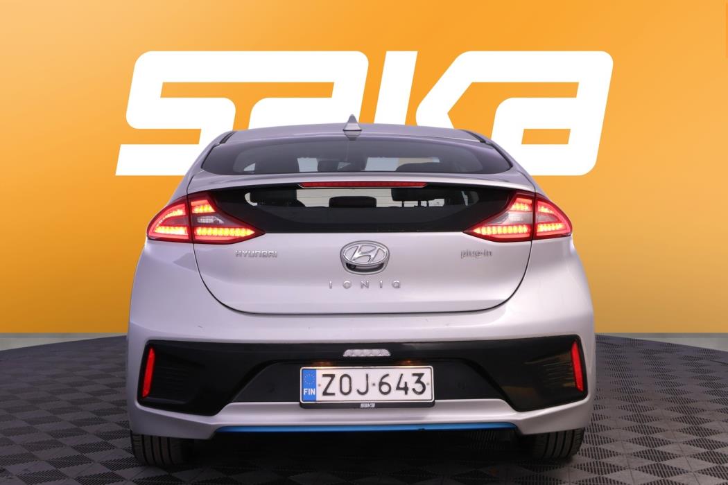 HYUNDAI IONIQ PLUG-IN 2019