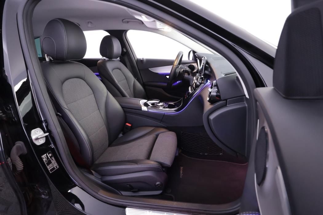 MERCEDES-BENZ C 2020
