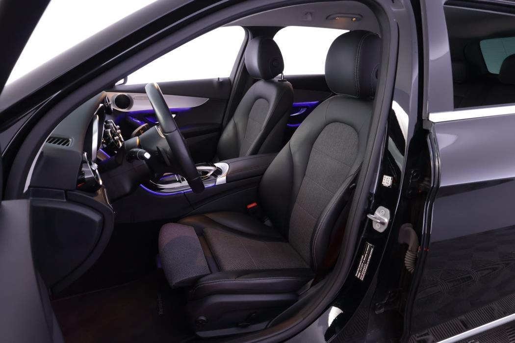 MERCEDES-BENZ C 2020