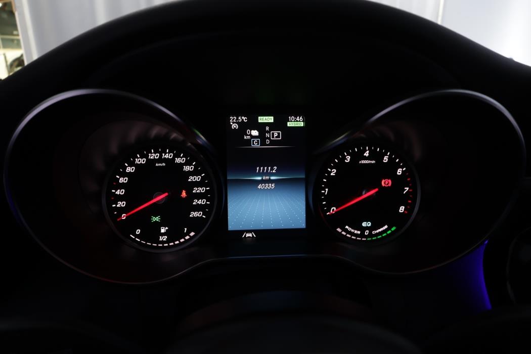 MERCEDES-BENZ C 2020