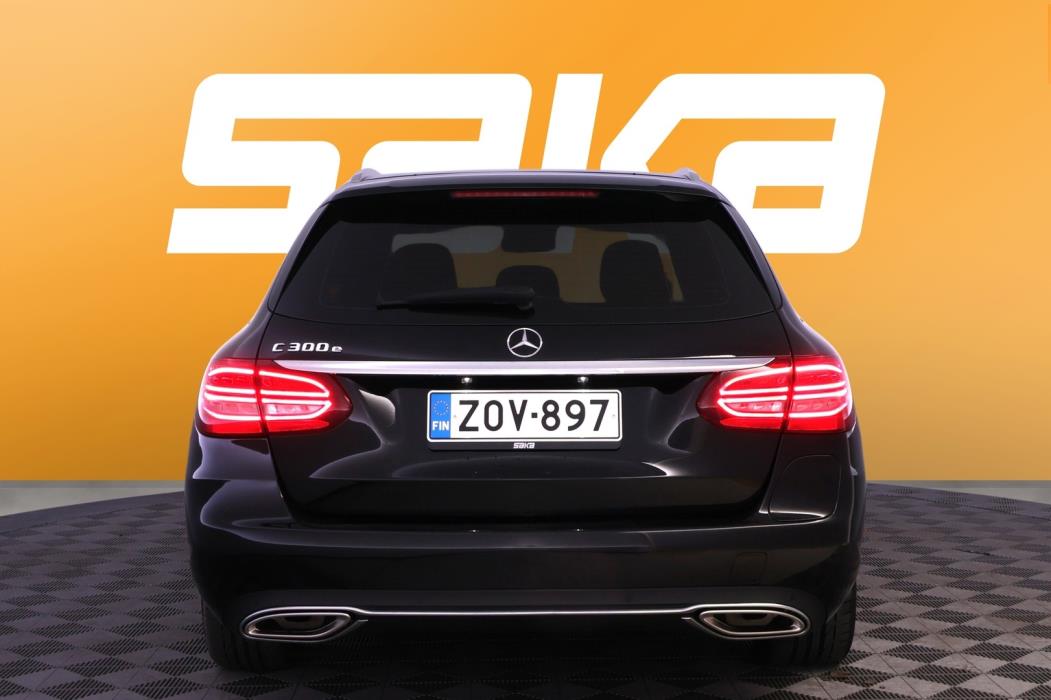 MERCEDES-BENZ C 2020