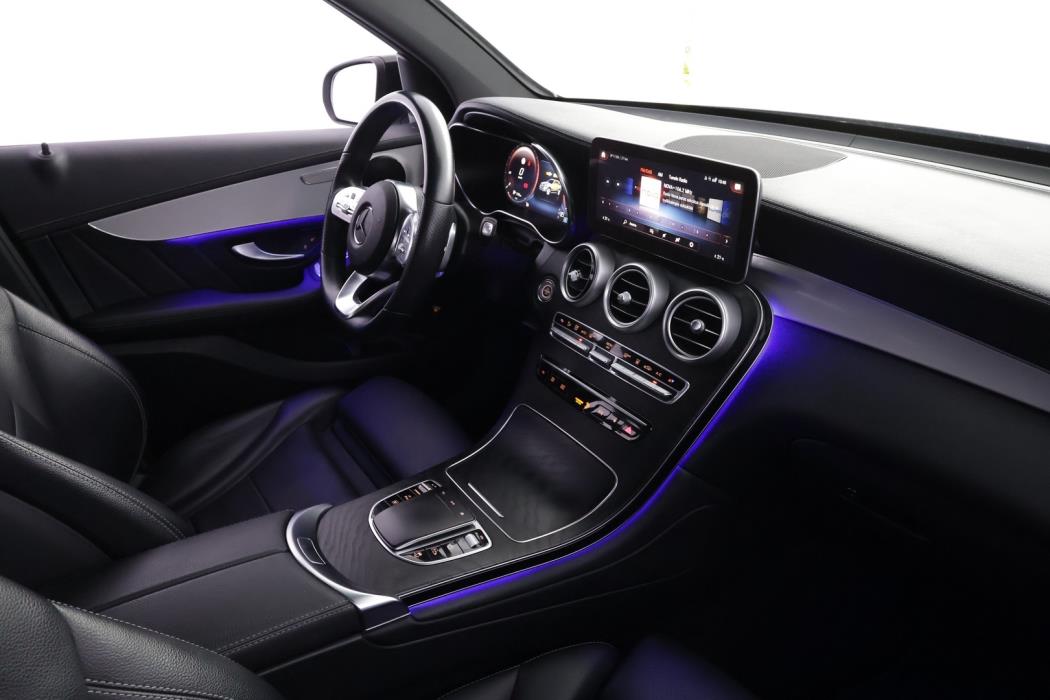 MERCEDES-BENZ GLC 2021