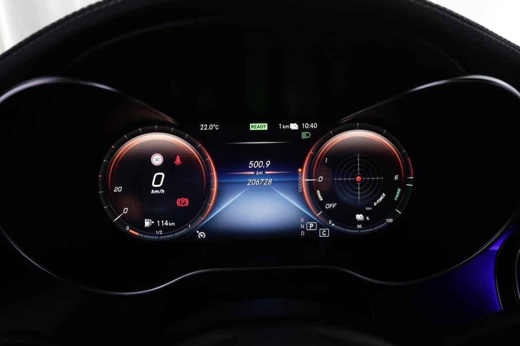 MERCEDES-BENZ GLC 2021