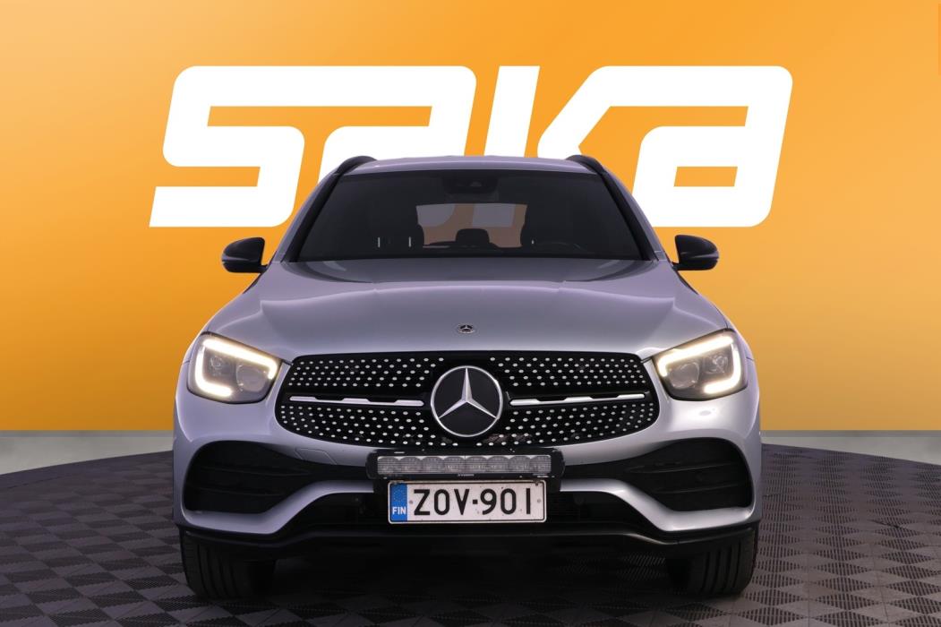 MERCEDES-BENZ GLC 2021