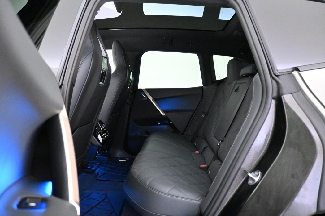 BMW IX M60 2023