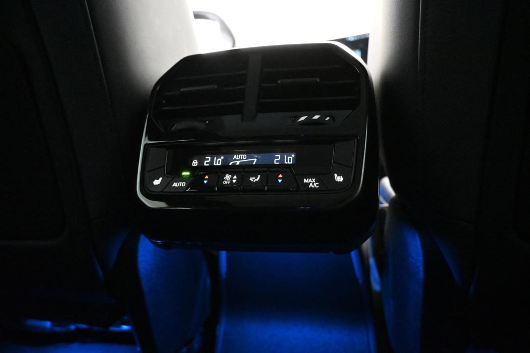BMW IX M60 2023